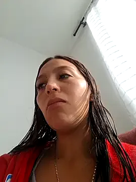 starvingo2002 – webcam model profile photo Image 9