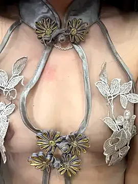 dears_pearlss – webcam model profile photo Image 15