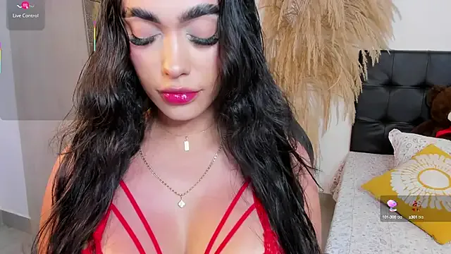 secret_dream415 – webcam model profile photo Image 3