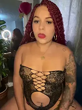 EmmaHot Image 3