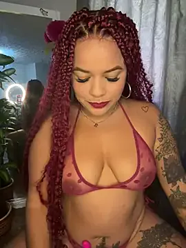 EmmaHot Image 4