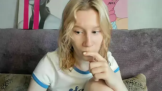 dears_pearlss – webcam model profile photo Image 14