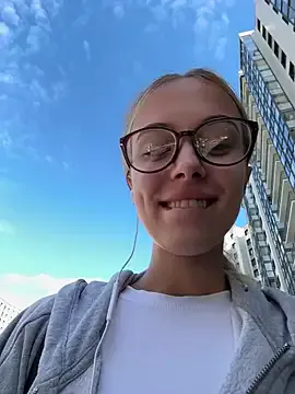 irohani_usagi – webcam model profile photo Image 11