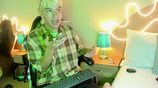 minatokuntteyonde – webcam model profile photo Image 11