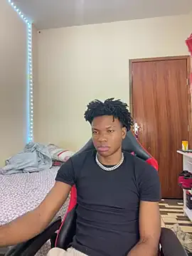 anhkiet_huang – webcam model profile photo Image 2