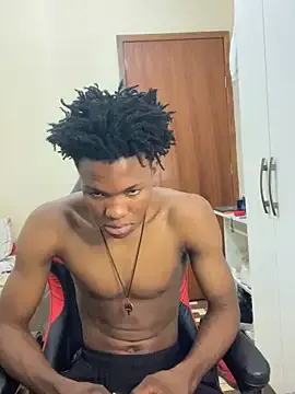 anhkiet_huang – webcam model profile photo Image 7