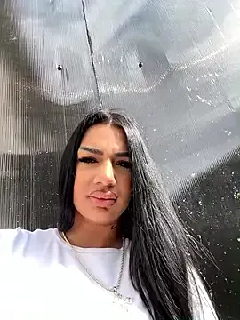 nagi_112 – webcam model profile photo Image 19