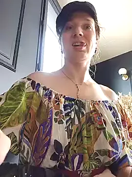 kai101010 – webcam model profile photo Image 12