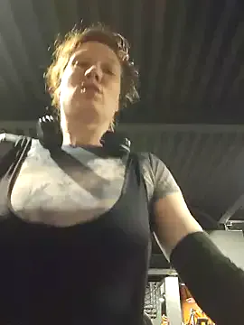 kai101010 – webcam model profile photo Image 18