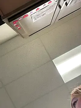 emilyhoston – webcam model profile photo Image 11