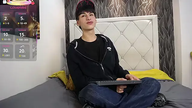 sellapink – webcam model profile photo Image 7