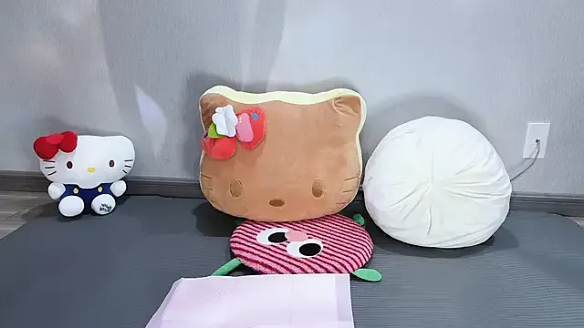 IsabellSanz – webcam model profile photo Image 18