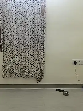 dears_pearlss – webcam model profile photo Image 2