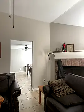 sara_whooops – webcam model profile photo Image 12