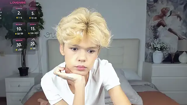 berniecebotras – webcam model profile photo Image 10