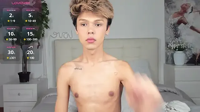 berniecebotras – webcam model profile photo Image 2