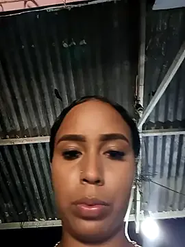 MaximoBenetti – webcam model profile photo Image 15