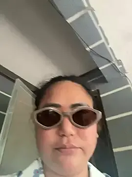 Fifiy's Thumb Image