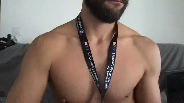 skinny_candy18 – webcam model profile photo Image 2