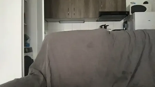 skinny_candy18 – webcam model profile photo Image 4