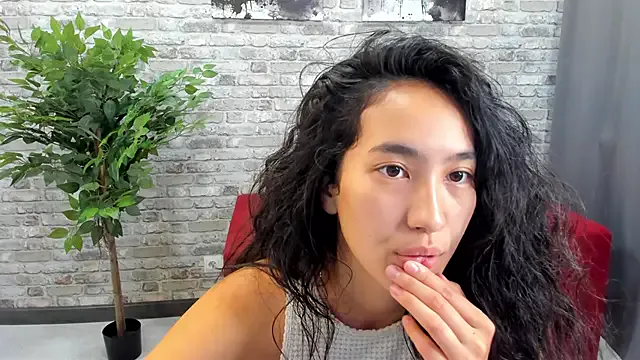 mariareev – webcam model profile photo Image 6