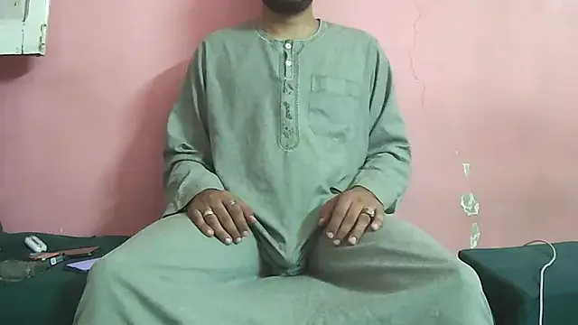 nagi_112 – webcam model profile photo Image 14