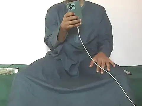 nagi_112 – webcam model profile photo Image 18