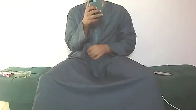 nagi_112 – webcam model profile photo Image 19