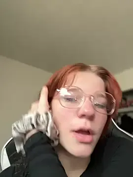 WitchAnnie – webcam model profile photo Image 16