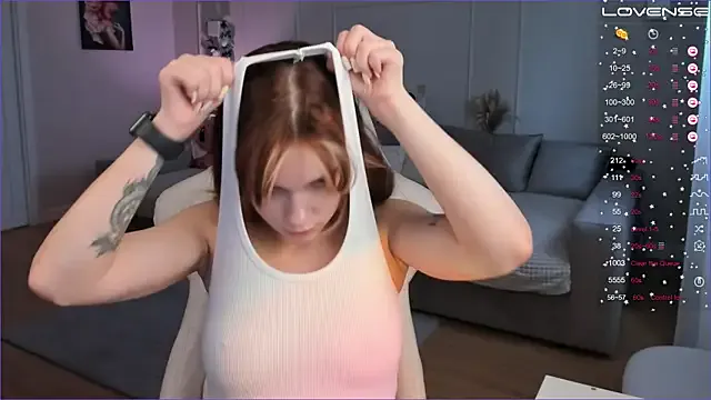 erica_coy_ – webcam model profile photo Image 2