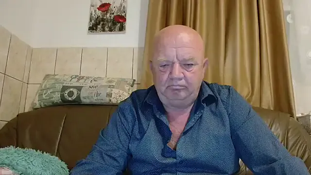 PabloArena – webcam model profile photo Image 13