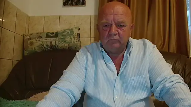 PabloArena – webcam model profile photo Image 9