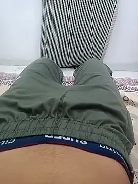 John_desihunk – webcam model profile photo Image 4