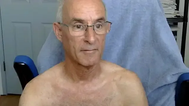 anhkiet_huang – webcam model profile photo Image 15