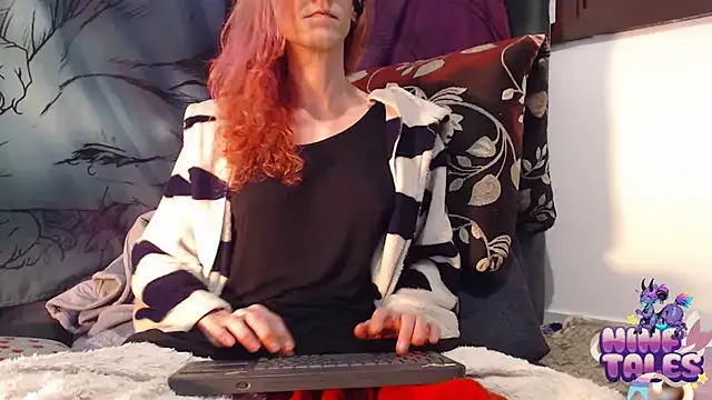 _lollyshy_ – webcam model profile photo Image 7