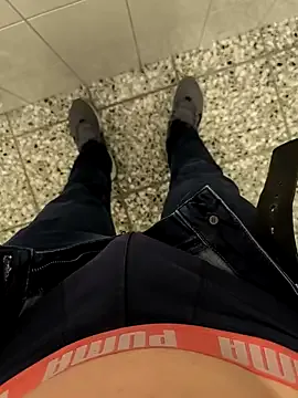 MdotShilong – webcam model profile photo Image 15