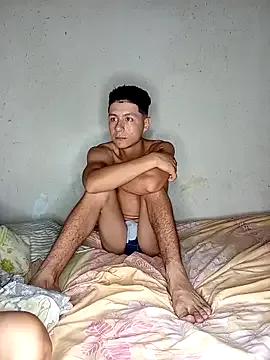 Earth_001 – webcam model profile photo Image 10