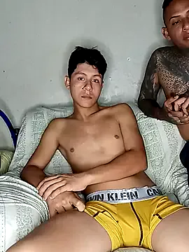 Earth_001 – webcam model profile photo Image 12