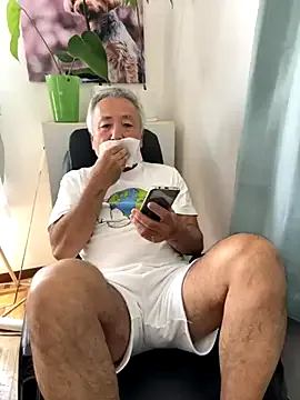 frnk30151 – webcam model profile photo Image 9