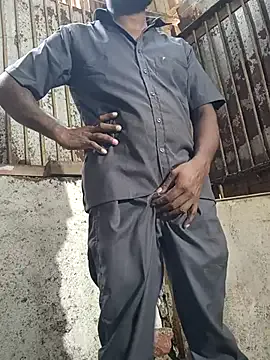 hornyshow_tv – webcam model profile photo Image 13