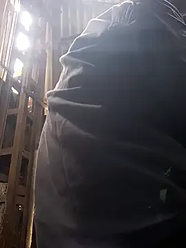 hornyshow_tv – webcam model profile photo Image 9