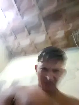 bisexualmilf – webcam model profile photo Image 2