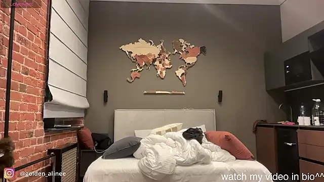 MarsyParson – webcam model profile photo Image 9