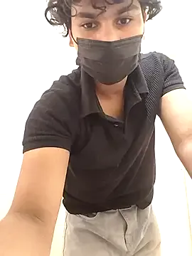 nagi_112 – webcam model profile photo Image 5