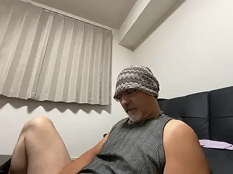 CarolPrince – webcam model profile photo Image 16