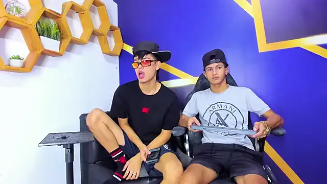 Todays_Dream – webcam model profile photo Image 11