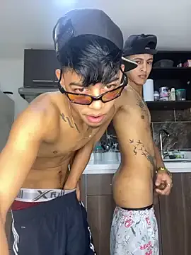 Todays_Dream – webcam model profile photo Image 8