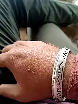 kai101010 – webcam model profile photo Image 11