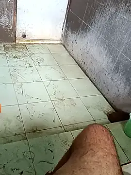 kai101010 – webcam model profile photo Image 6