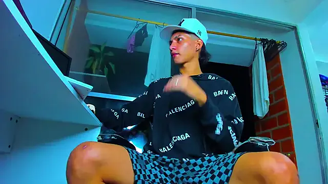 irma_dust – webcam model profile photo Image 11